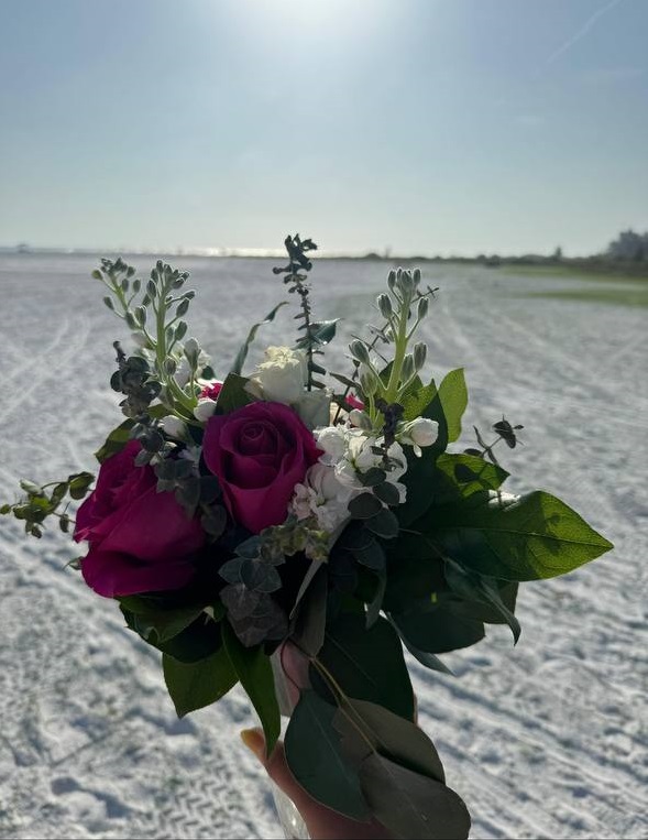 Sophia — a Dream Beach Weddings bridal bouquet